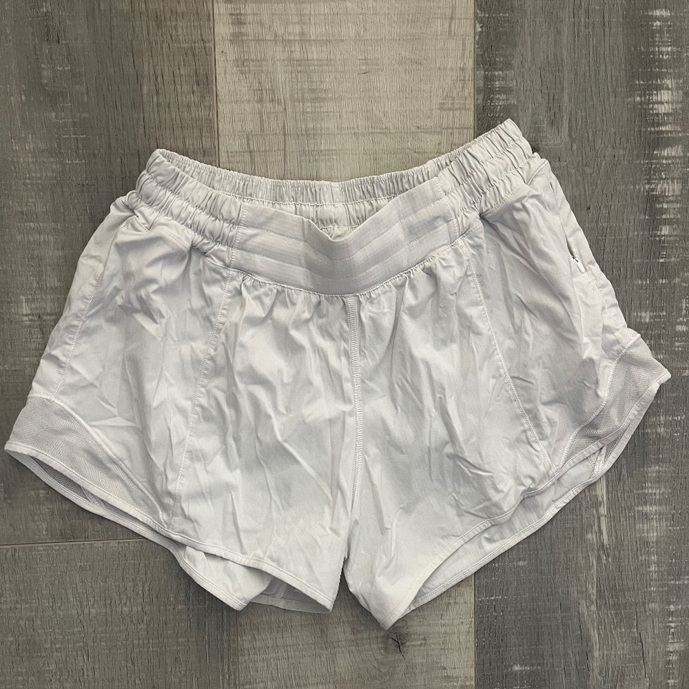lululemon shorts LR 4”